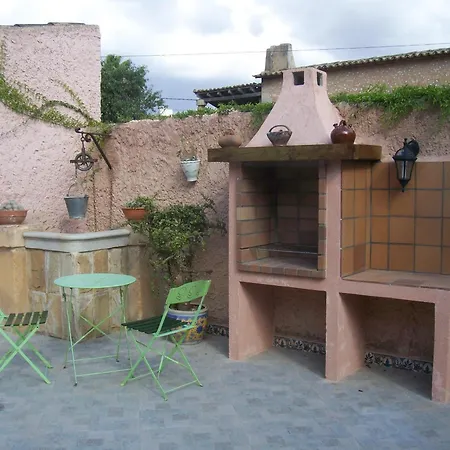 Liebevoll Eingerichtetes Ueber Zwei Etagen Mit Einem Gemuetlichen Garten Mit Veranda Und Aussenkueche Holiday home